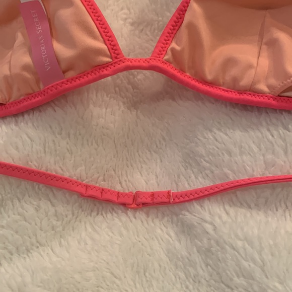 Victoria’s Secret Hot Pink Bikini Top - Picture 5 of 9